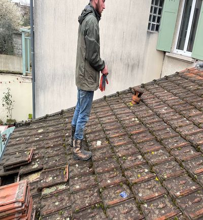 Artisan couvreur pour tous vos travaux de couverture à Montesson -  Établissement Broly dans les Yvelines (78)